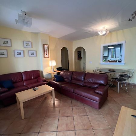 Apartamento A 2 Minutos Andando A La Playa. Ла-Ислета-дель-Моро Экстерьер фото