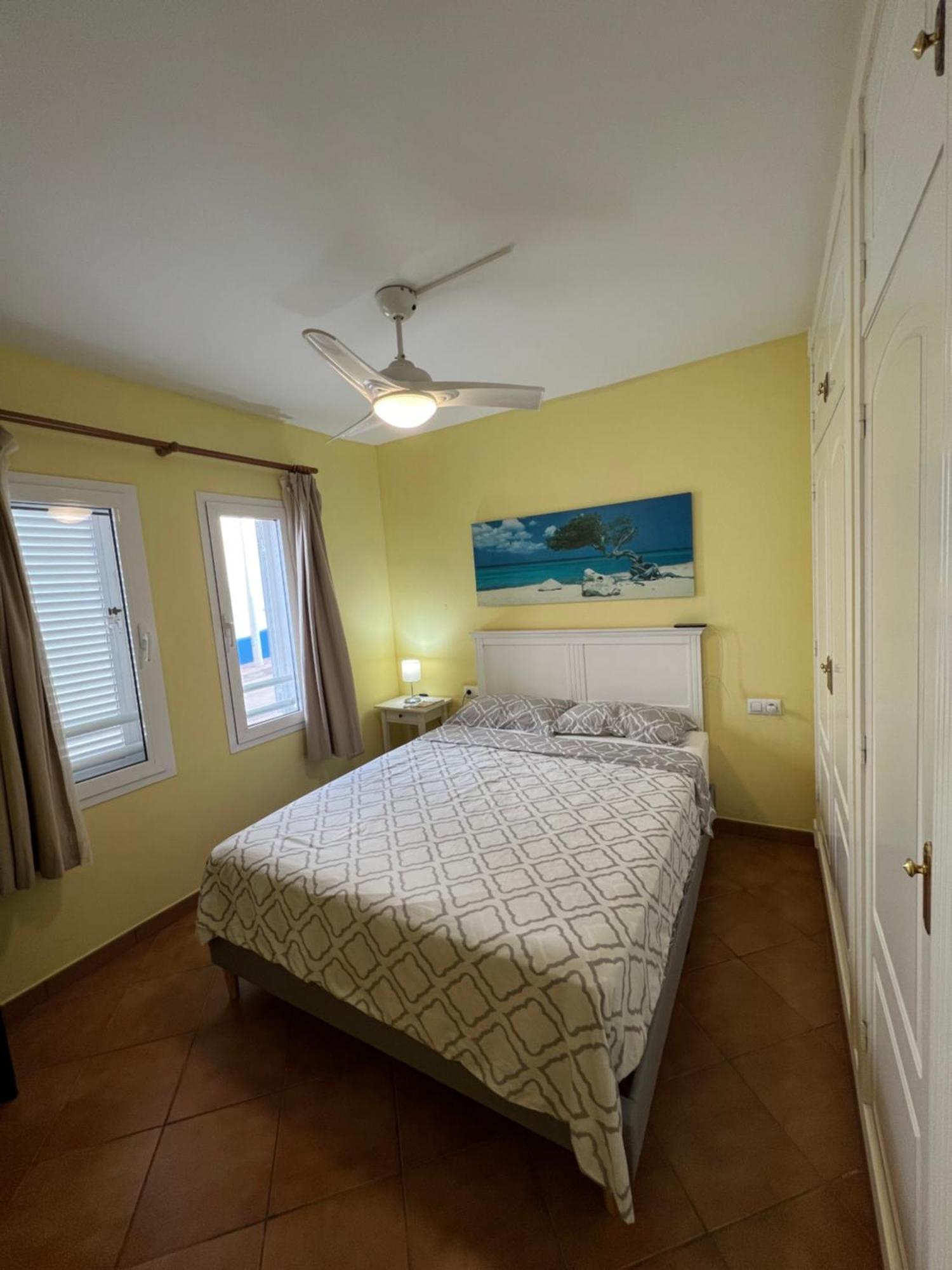 Apartamento A 2 Minutos Andando A La Playa. Ла-Ислета-дель-Моро Экстерьер фото